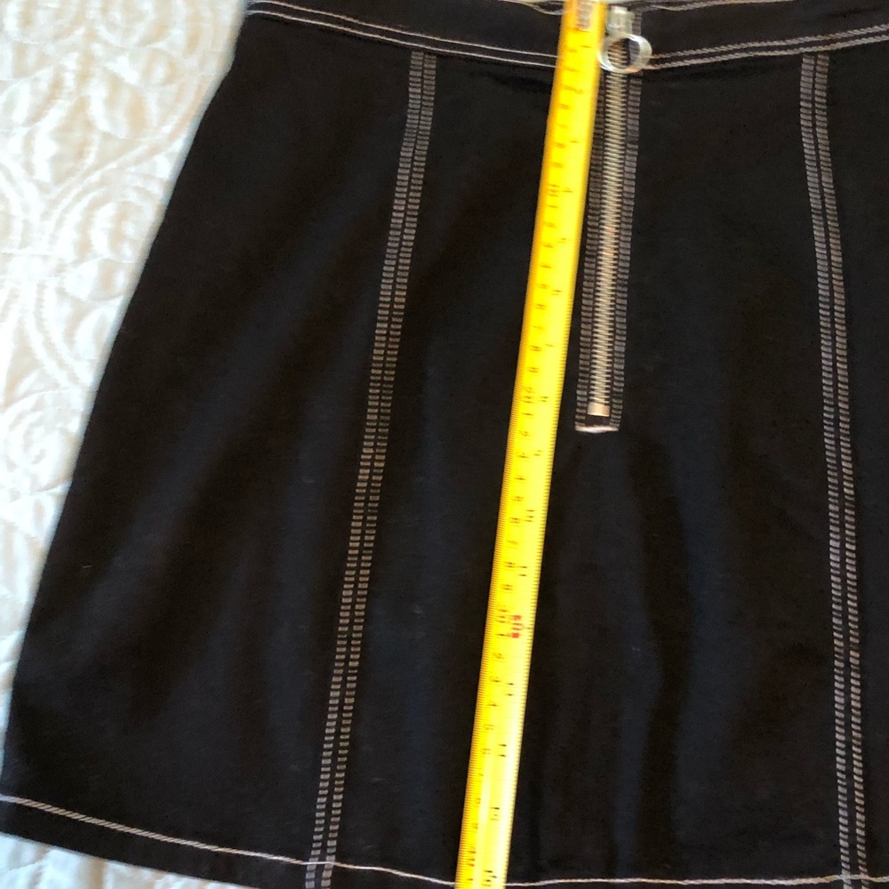 Cute Short Skirt - image 4